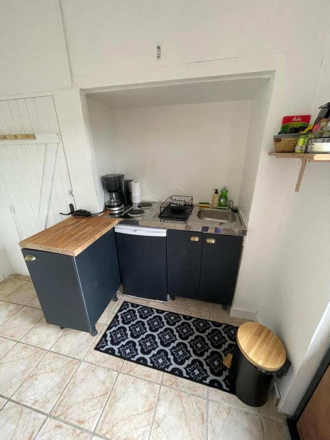 Logement En Rez De Jardin Guérard Exterior foto